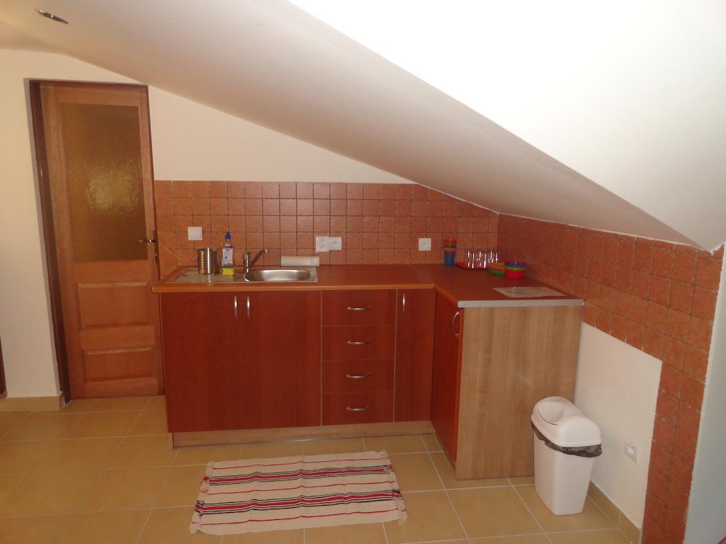 Chalupa Na Hrbku Svit Room photo